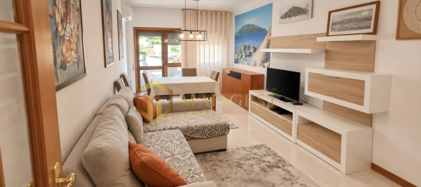 Apartamento T1 para Venda em Arcozelo
