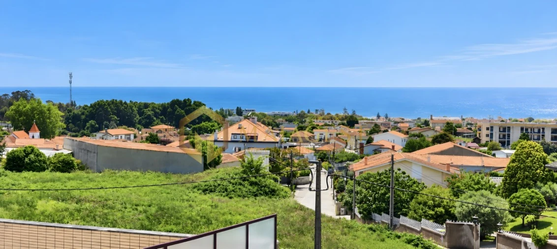 Apartamento T1 para Venda em Arcozelo Foto 24