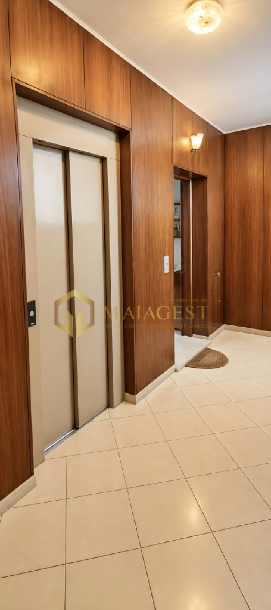 Apartamento T1 para Venda em Arcozelo Foto 28