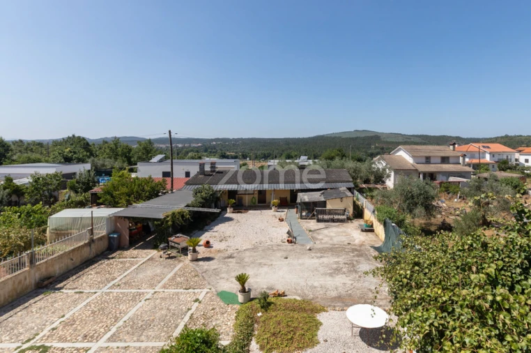 Moradia T6 para Venda em Arganil Foto 28