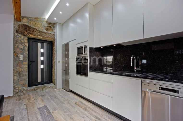 Moradia T1 para Venda em Sobreposta Foto 18
