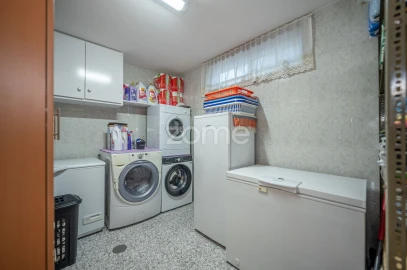 Moradia T4 para Venda em Serzedo e Perosinho