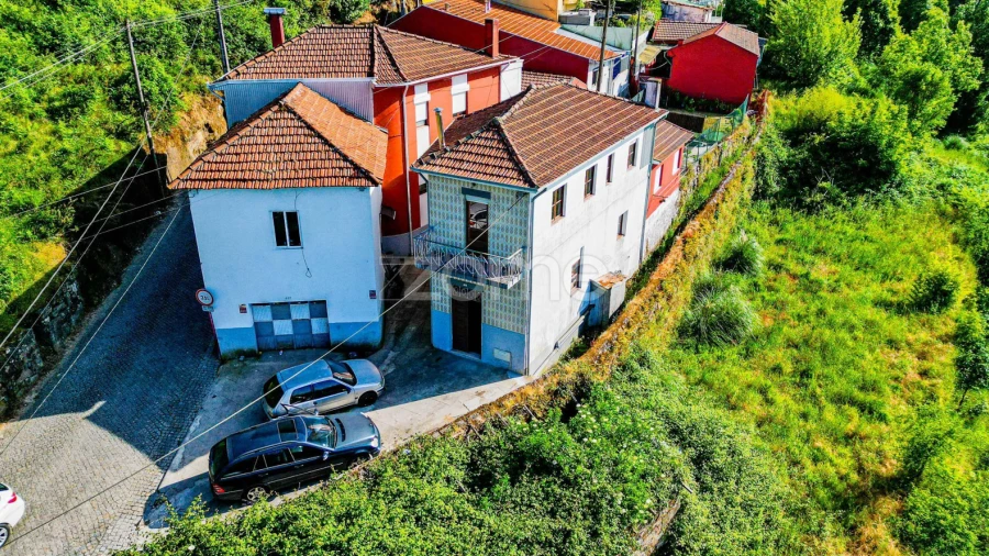 Moradia T1 para Venda em Oliveira do Douro