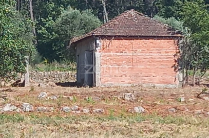 Quinta T2 para Venda em Couto de Baixo e Couto de Cima
