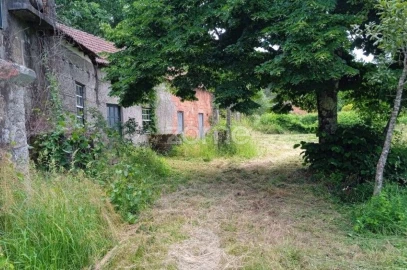 Quinta T2 para Venda em Couto de Baixo e Couto de Cima
