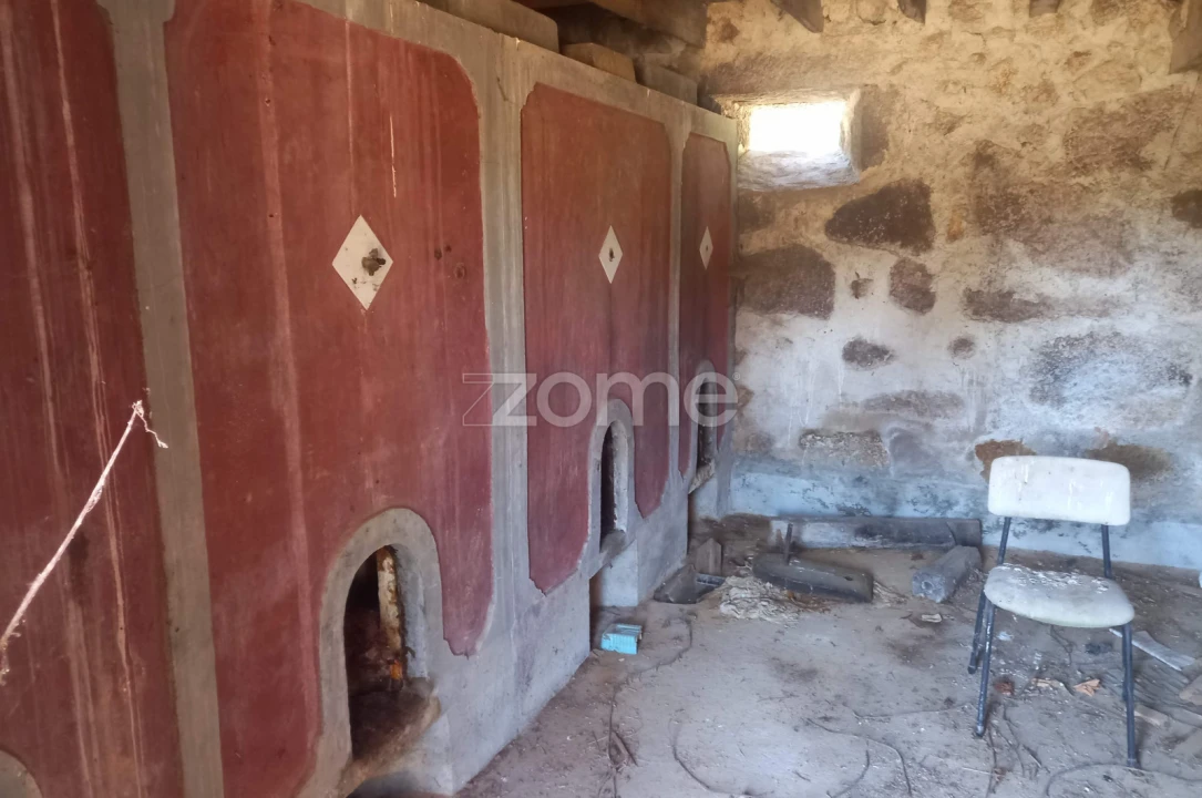 Quinta T2 para Venda em Couto de Baixo e Couto de Cima Foto 12