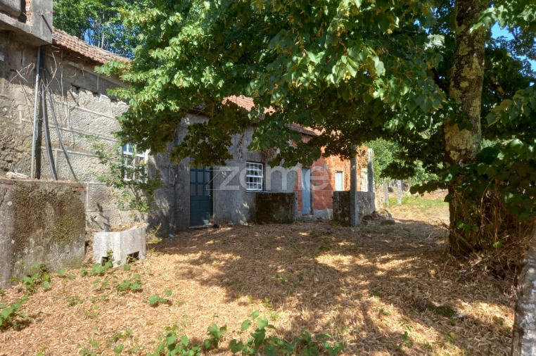 Quinta T2 para Venda em Couto de Baixo e Couto de Cima Foto 11