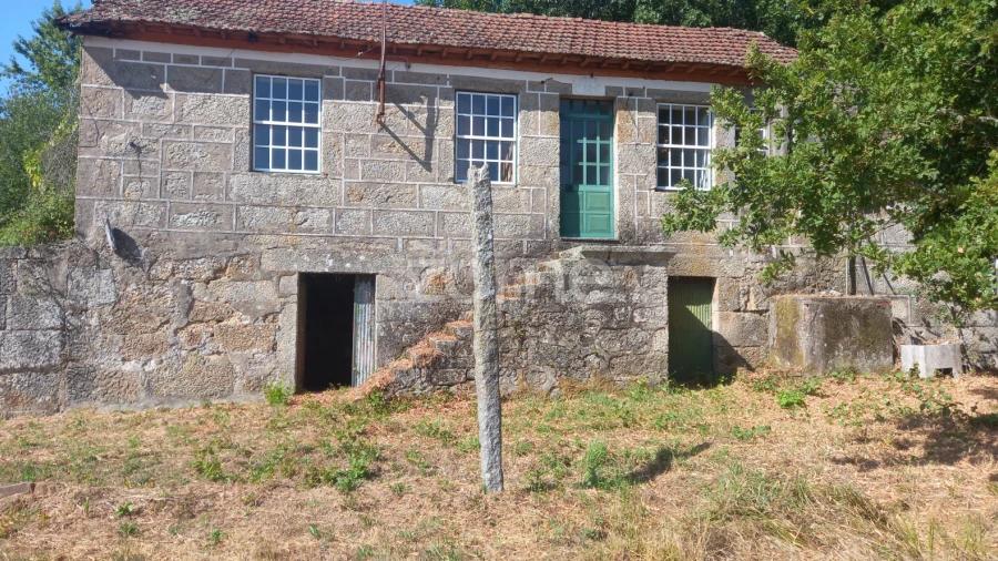 Quinta T2 para Venda em Couto de Baixo e Couto de Cima