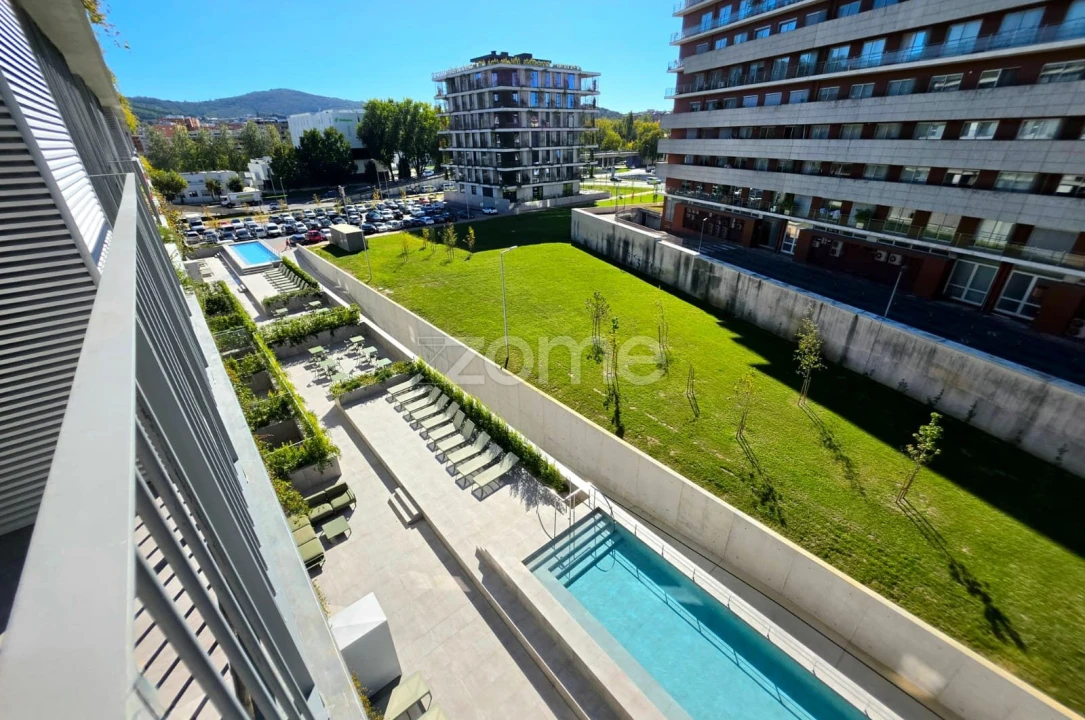 Apartamento T1 para Arrendamento em São Vitor (Braga) Foto 39