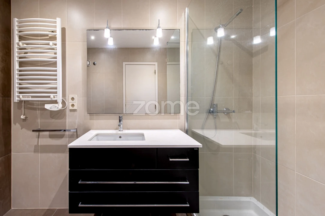 Apartamento T3 para Venda em Aldoar, Foz do Douro e Nevogilde Foto 27