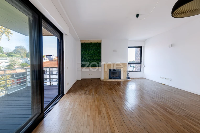 Apartamento T3 para Venda em Aldoar, Foz do Douro e Nevogilde Foto 9