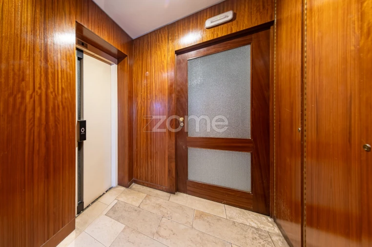 Apartamento T3 para Venda em Aldoar, Foz do Douro e Nevogilde Foto 31