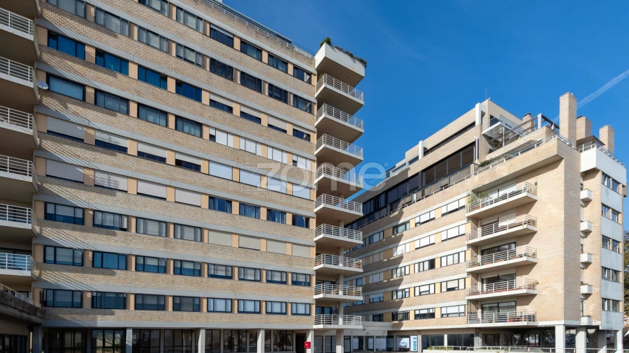 Apartamento T3 para Venda em Aldoar, Foz do Douro e Nevogilde