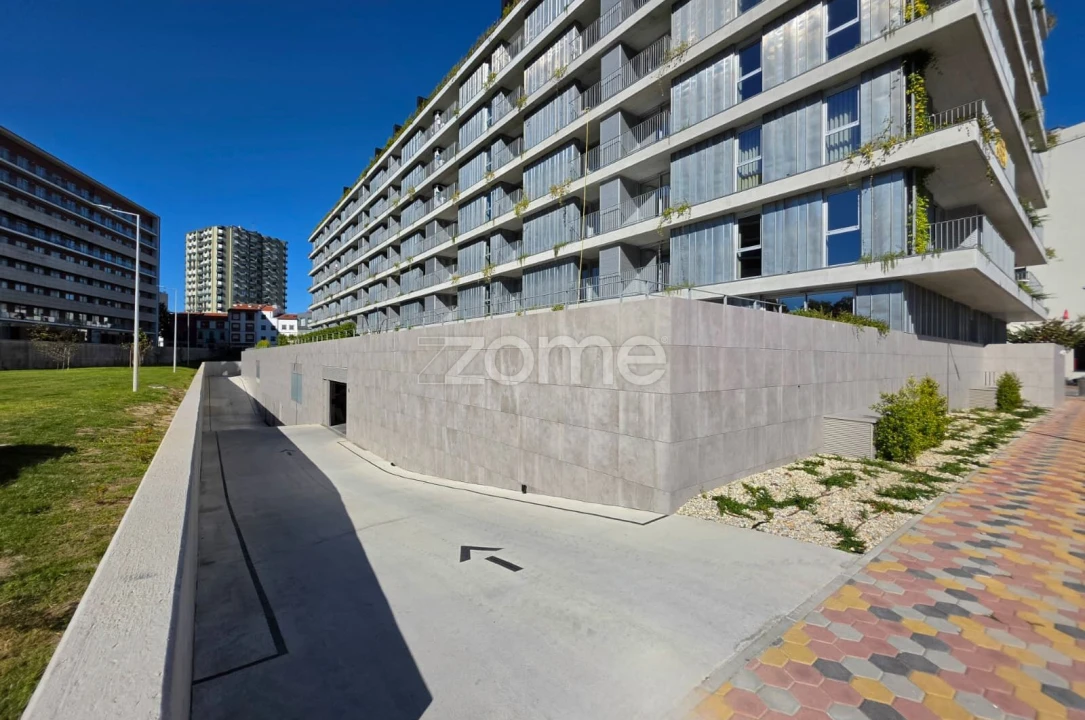 Apartamento T1 para Arrendamento em São Vitor (Braga) Foto 48