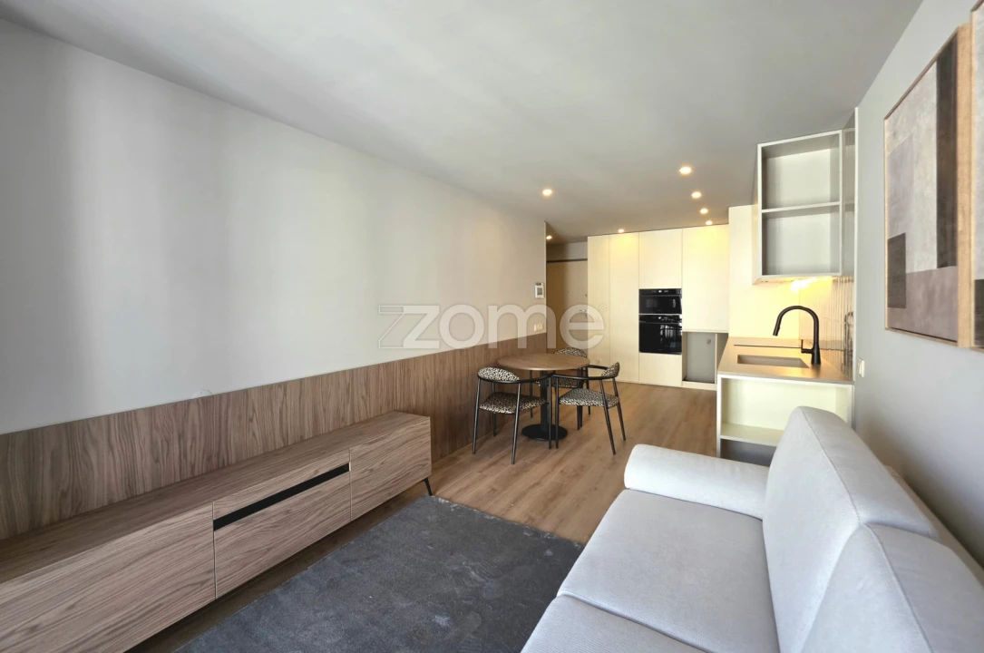 Apartamento T1 para Arrendamento em São Vitor (Braga) Foto 36