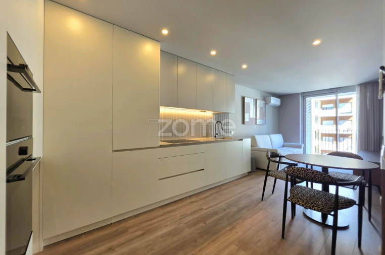 Apartamento T1 para Arrendamento em São Vitor (Braga) Foto 34