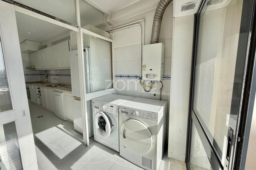 Apartamento T2 para Venda em Penafiel Foto 10
