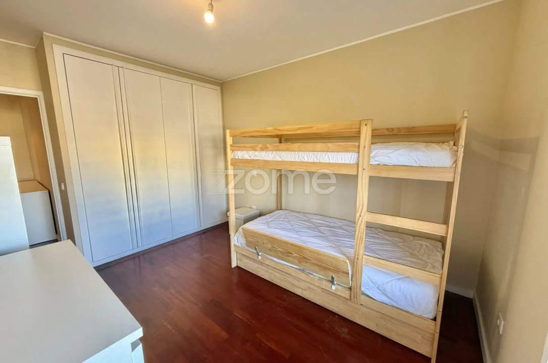 Apartamento T2 para Venda em Penafiel Foto 38
