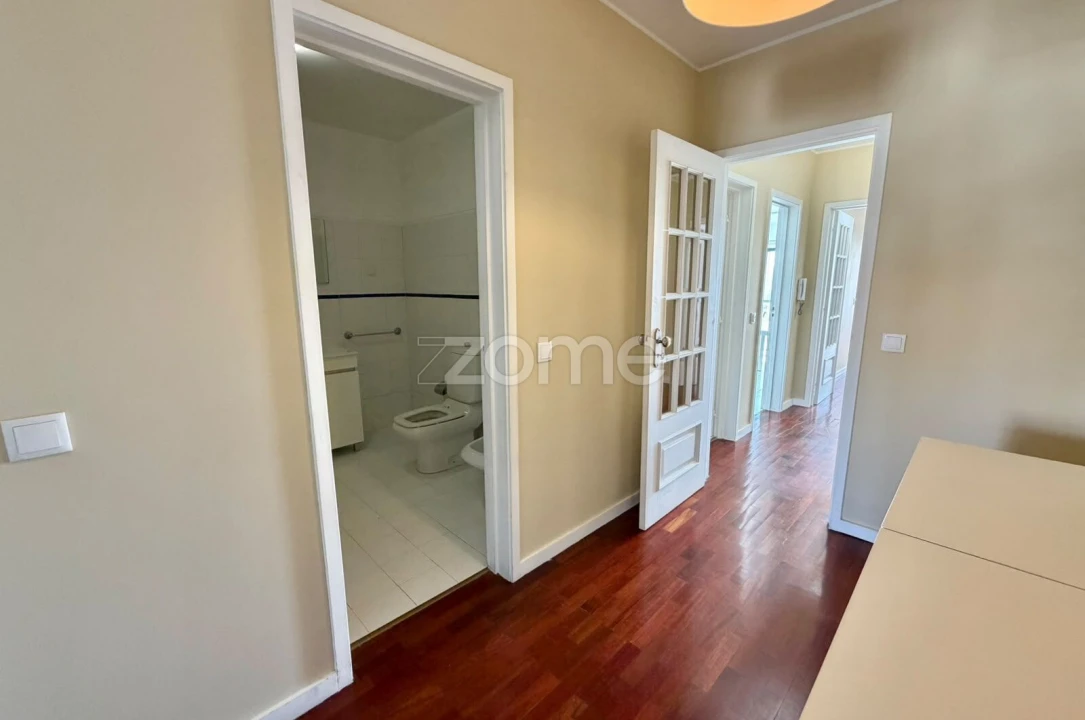 Apartamento T2 para Venda em Penafiel Foto 36