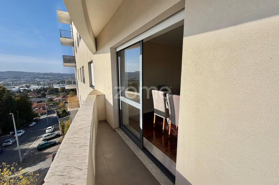 Apartamento T2 para Venda em Penafiel Foto 17
