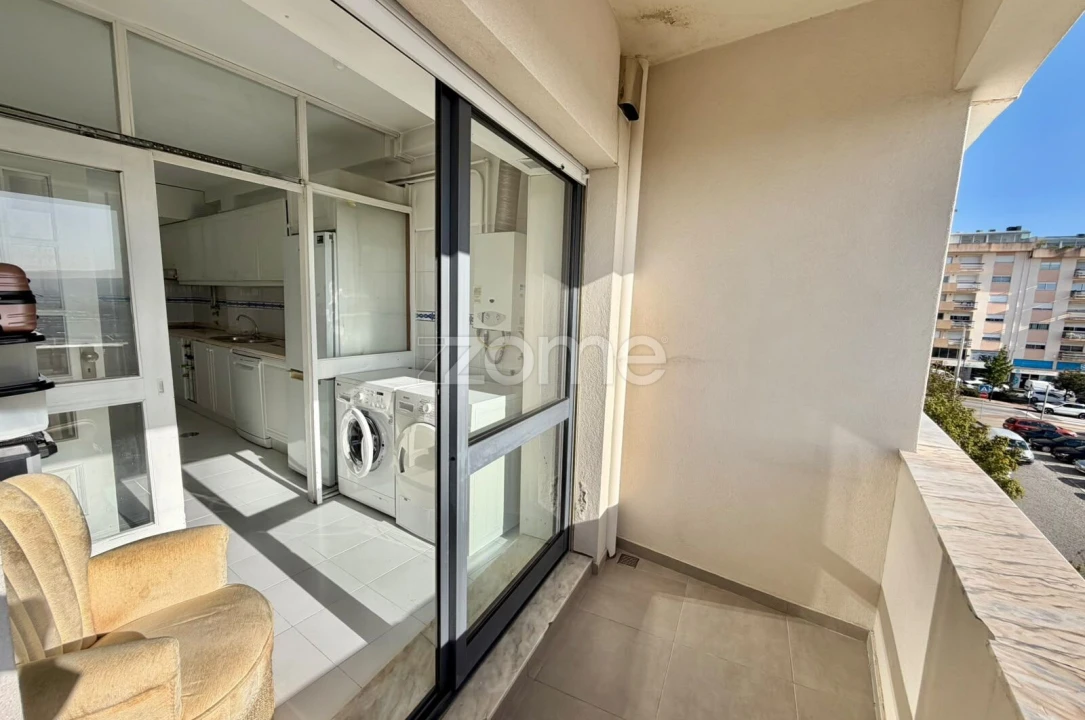 Apartamento T2 para Venda em Penafiel Foto 7