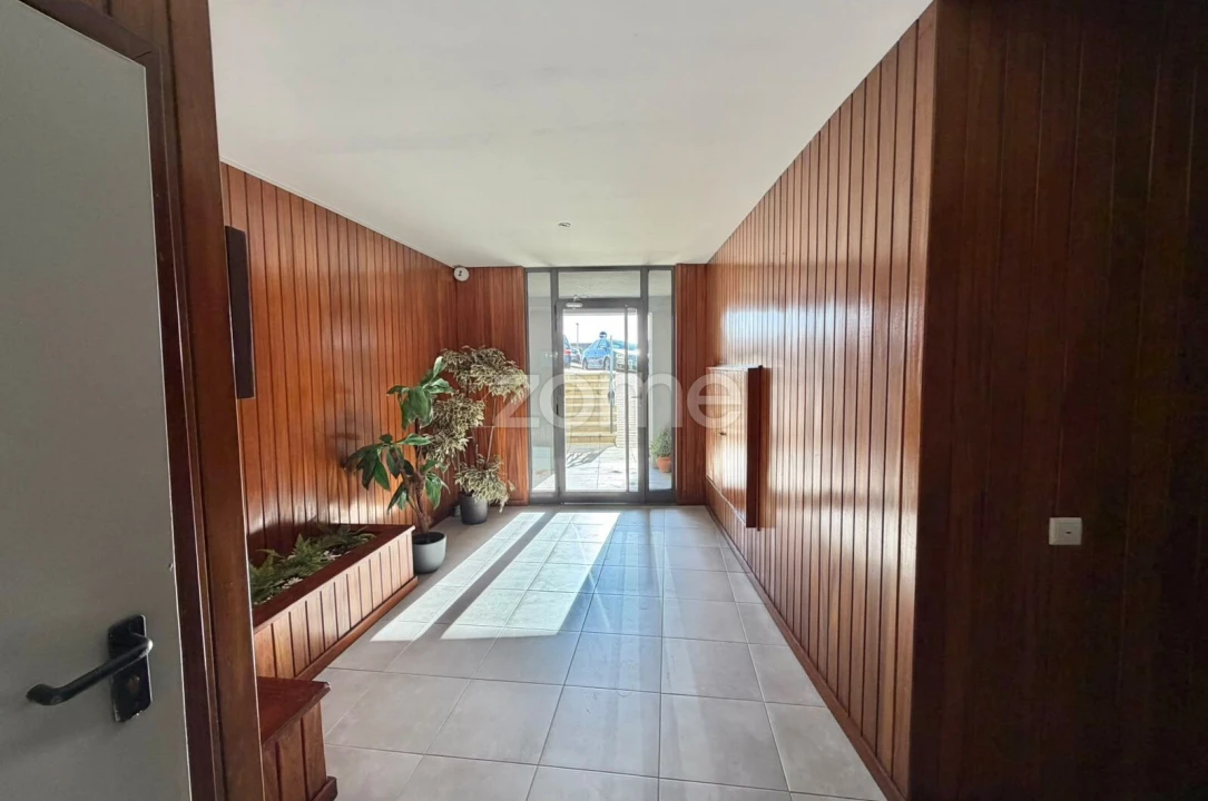 Apartamento T2 para Venda em Penafiel Foto 15