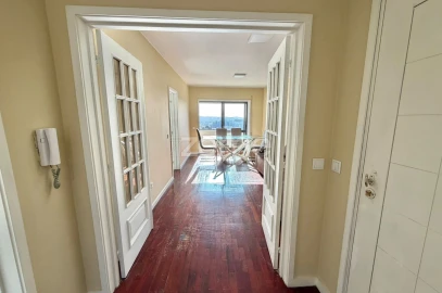 Apartamento T2 para Venda em Penafiel
