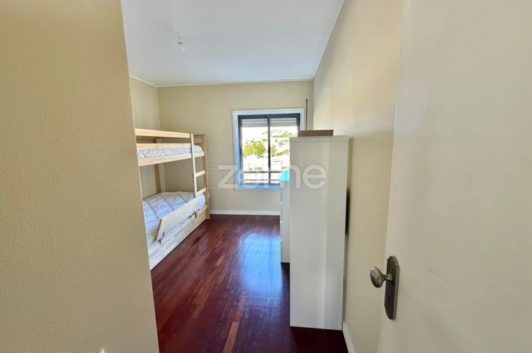 Apartamento T2 para Venda em Penafiel Foto 41