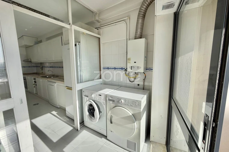 Apartamento T2 para Venda em Penafiel Foto 10