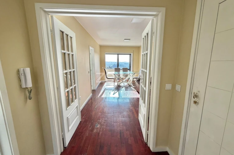Apartamento T2 para Venda em Penafiel Foto 24