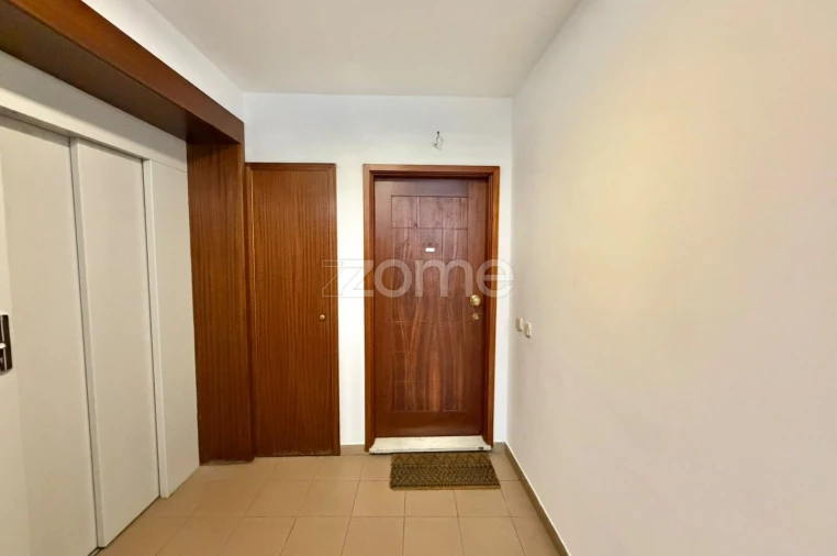 Apartamento T2 para Venda em Penafiel Foto 13