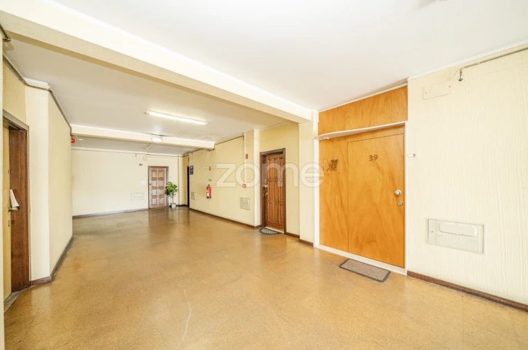Apartamento T1 para Venda em Braga (São José de São Lázaro e São João do Souto) Foto 11