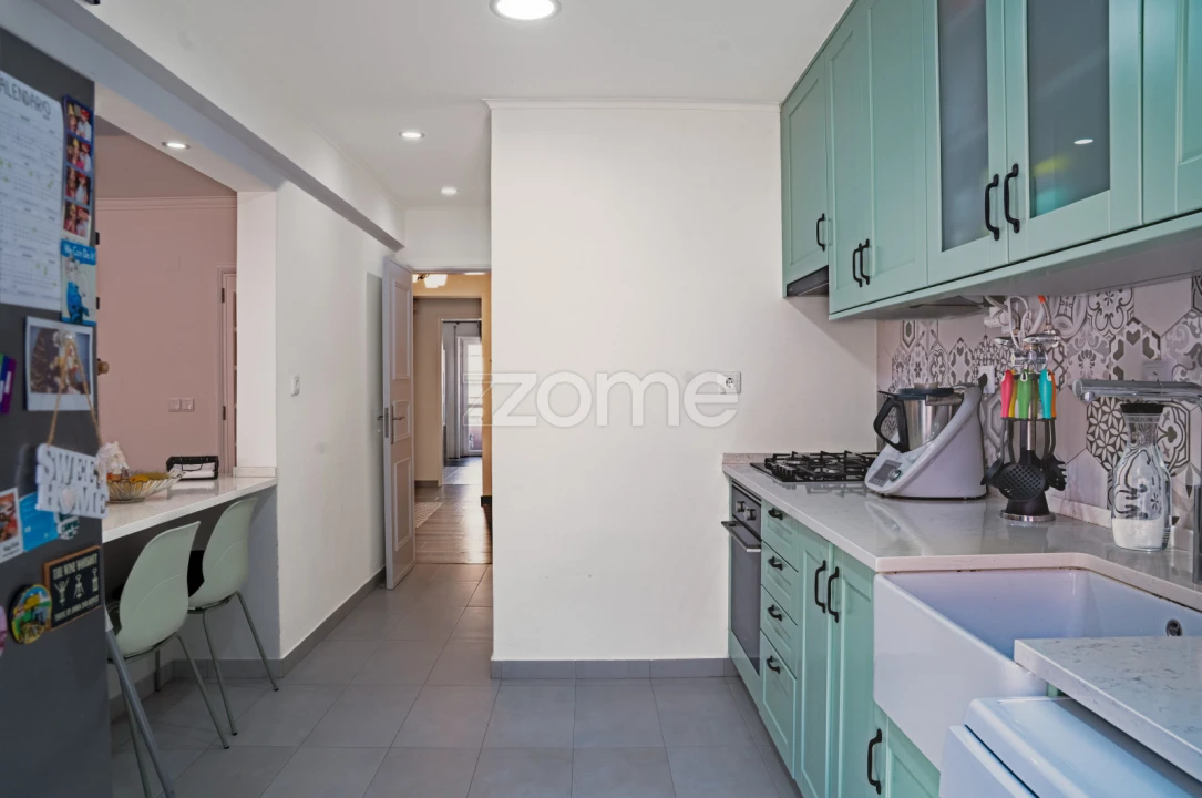Apartamento T3 para Venda em Algueirão-Mem Martins Foto 10