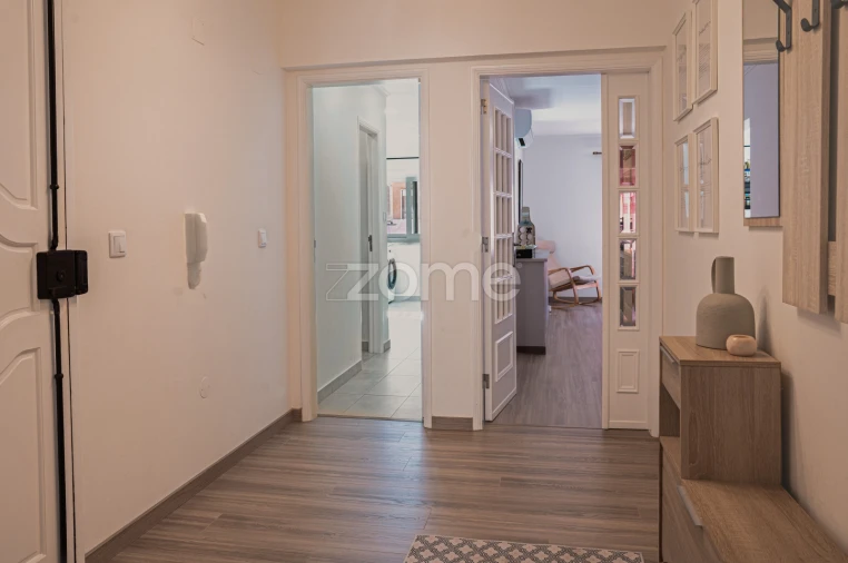 Apartamento T3 para Venda em Algueirão-Mem Martins Foto 13