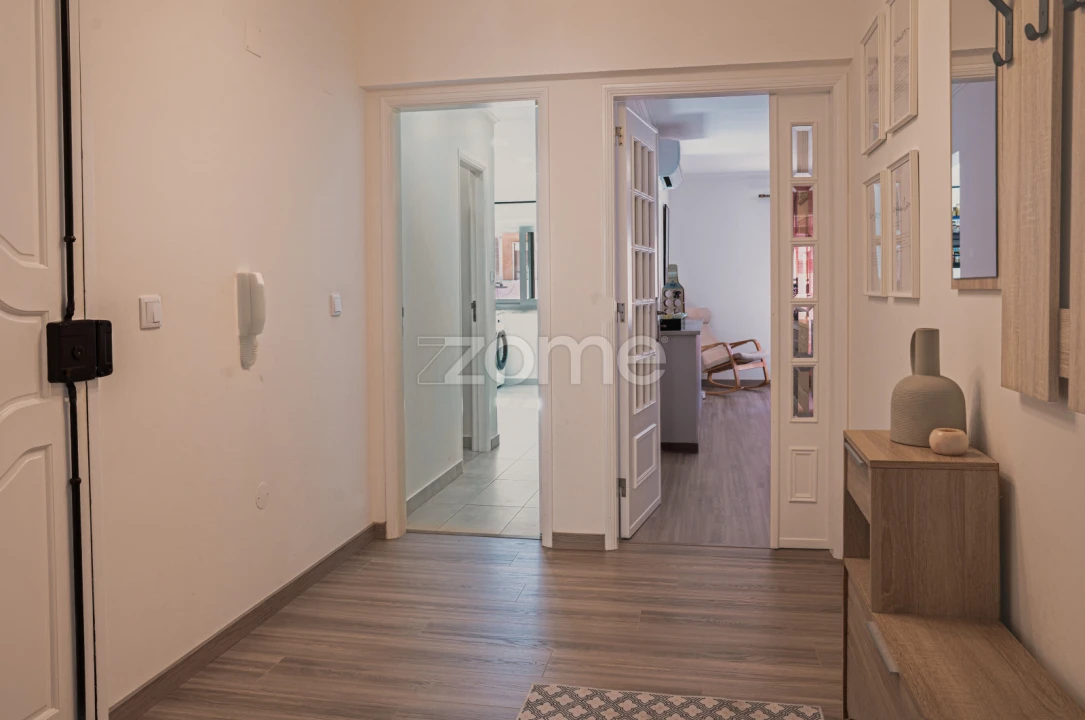 Apartamento T3 para Venda em Algueirão-Mem Martins Foto 13