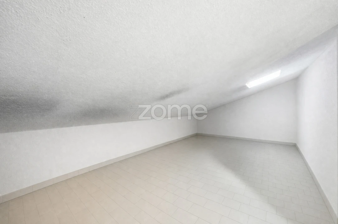 Apartamento T3 para Venda em Algueirão-Mem Martins Foto 31