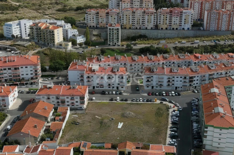 Apartamento T3 para Venda em Algueirão-Mem Martins Foto 35