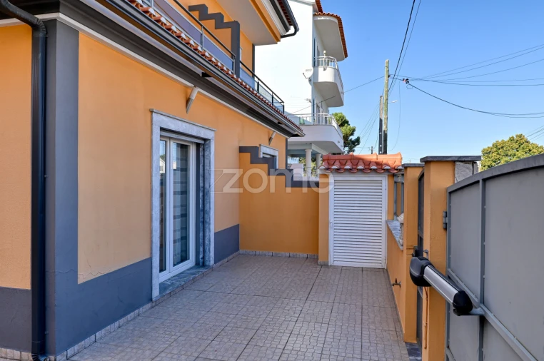 Moradia T3 para Venda em Quinta do Conde Foto 33