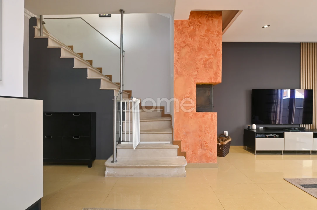 Moradia T3 para Venda em Quinta do Conde Foto 5