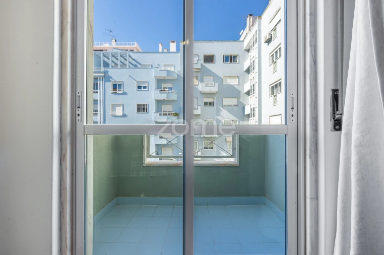 Apartamento T3 para Arrendamento em Ramada e Caneças Foto 24
