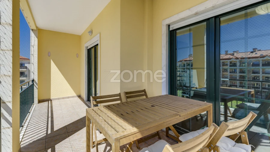 Apartamento T2 para Arrendamento em Carcavelos e Parede