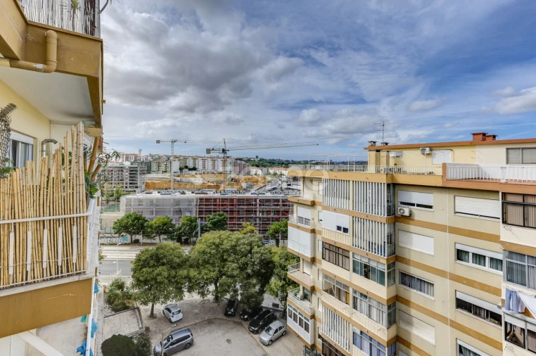 Apartamento T3 para Venda em Almada, Cova da Piedade, Pragal e Cacilhas Foto 21