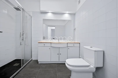 Apartamento T2 para Arrendamento em Algueirão-Mem Martins