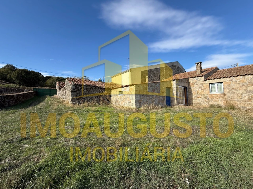 Moradia T4 para Venda em Pera do Moço Foto 37