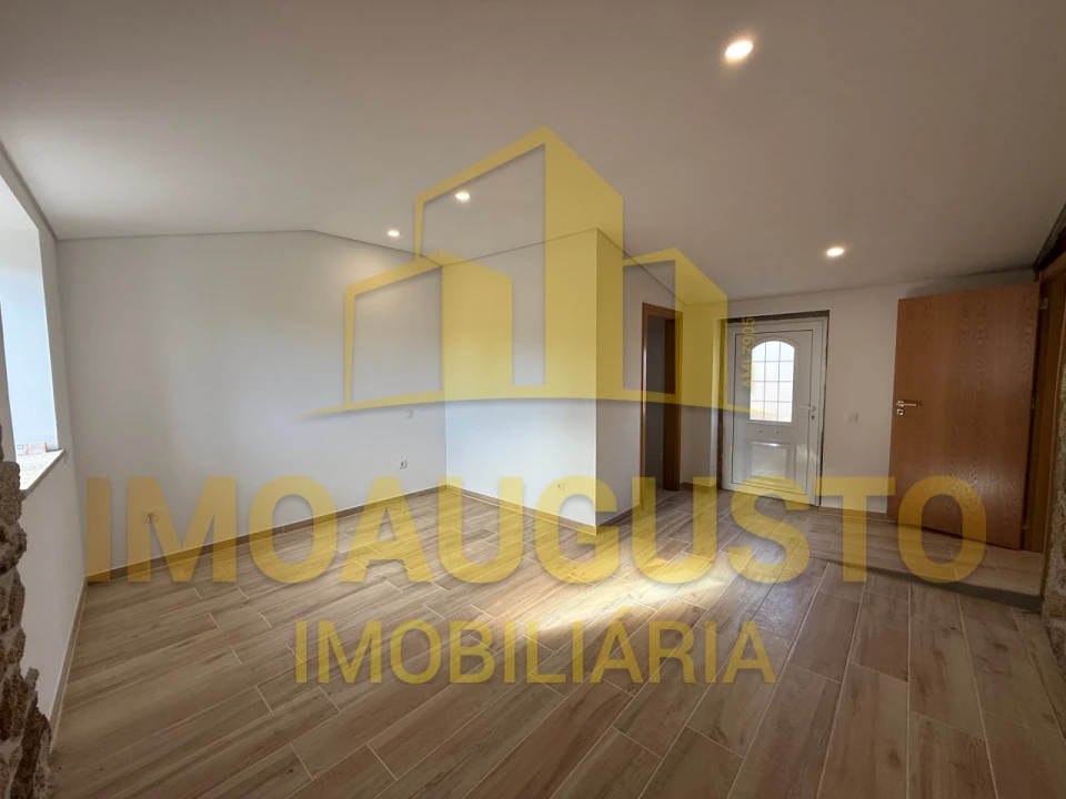 Moradia T3 para Venda em Pera do Moço Foto 18
