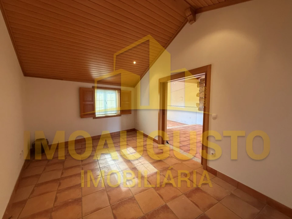 Moradia T1 para Venda em Pera do Moço Foto 5