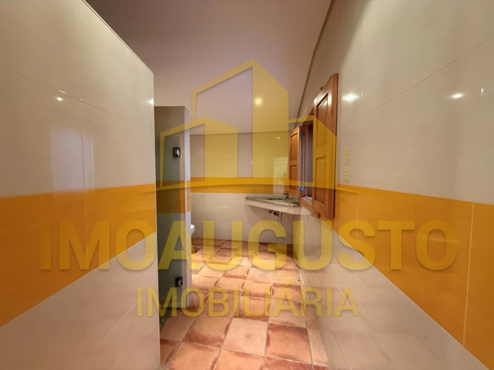 Moradia T1 para Venda em Pera do Moço Foto 6