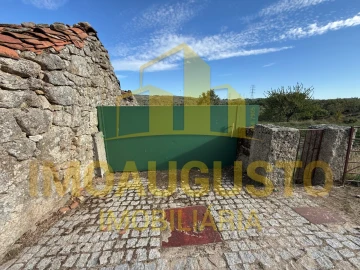 Moradia T1 para Venda em Pera do Moço