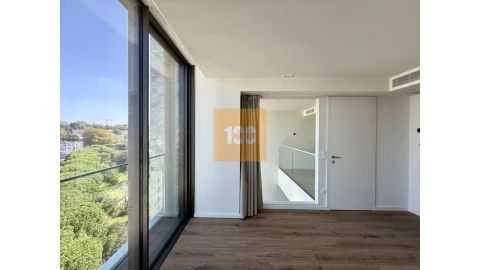 Apartamento T2 para Venda em Mafamude e Vilar do Paraíso