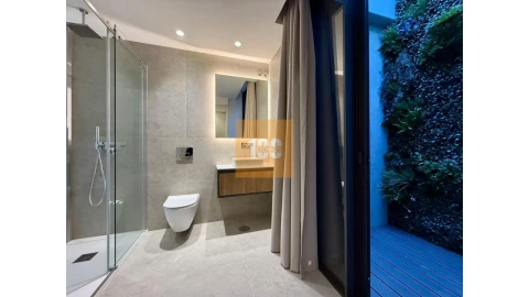 Apartamento T2 para Venda em Mafamude e Vilar do Paraíso